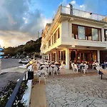 Hotel La Carruba 3*