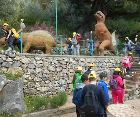 Ξενοδοχείο La Carruba 3*